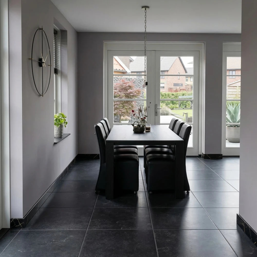 Plinta decorativa Gold Black WP09 14x79x2000 mm din Polimer Dur